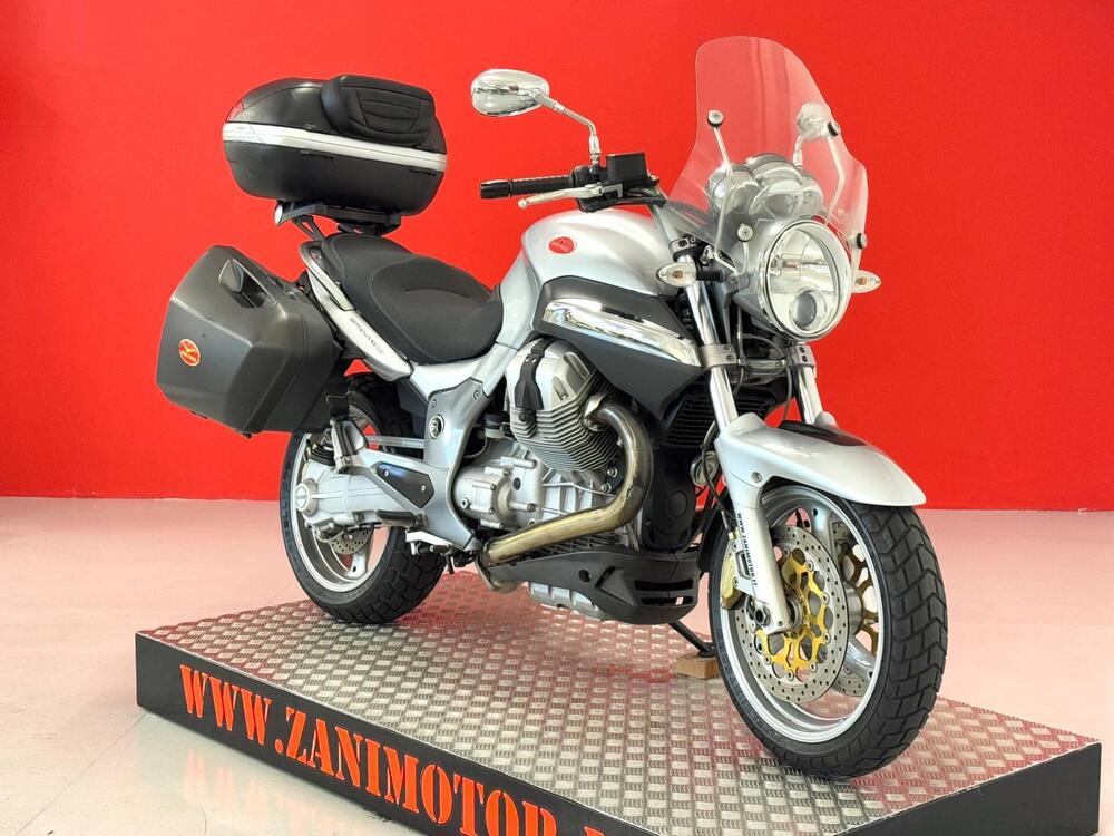 Moto Guzzi Breva 1200 (2)