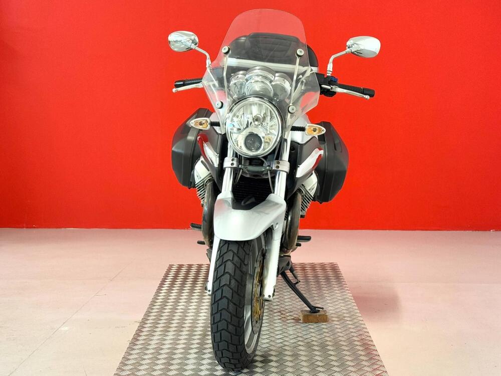 Moto Guzzi Breva 1200 (3)