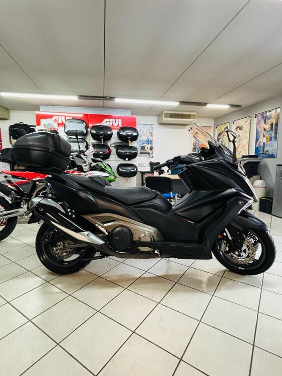 Kymco AK 550 ETS (2021 - 25)