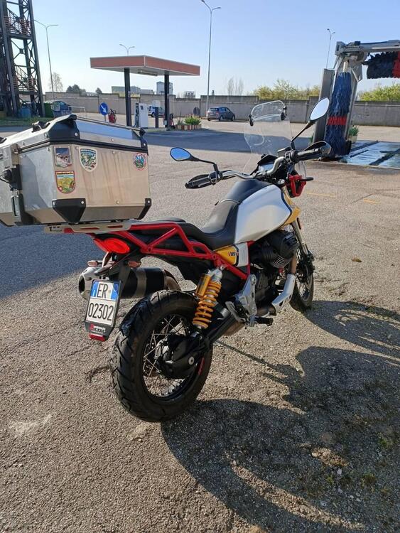 Moto Guzzi V85 TT (2019 - 20) (5)