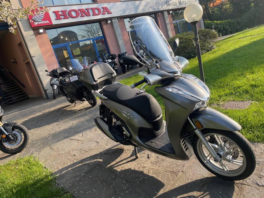 Honda SH 350 (2021 - 24) (4)