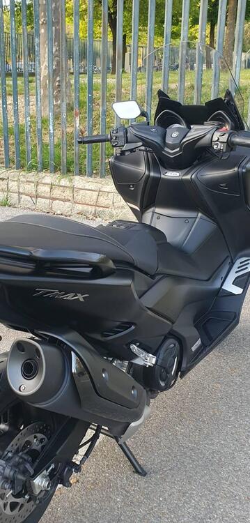 Yamaha T-Max 560 (2020 - 21) (4)