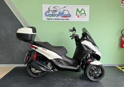 Piaggio MP3 300 ABS Hpe (2021 - 24) usata