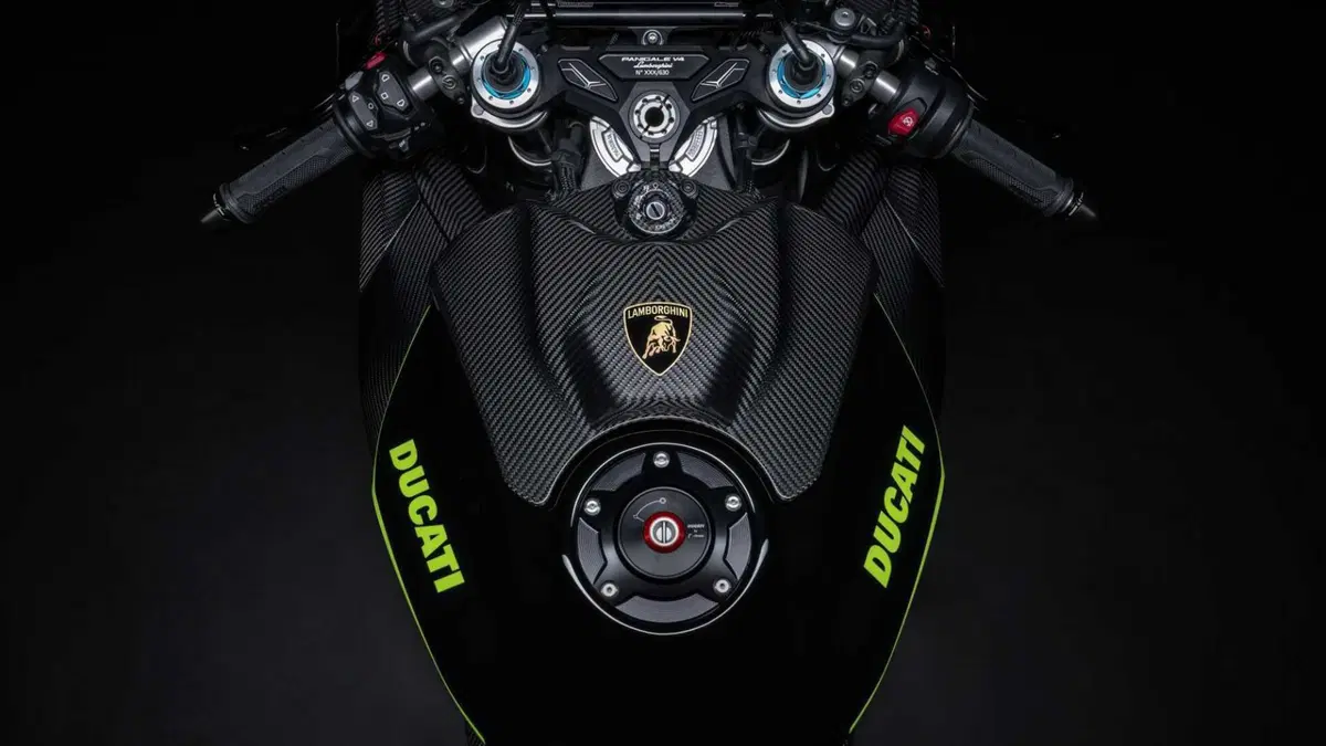 Ducati Panigale V4 Panigale V4 Lamborghini (2026) (4)