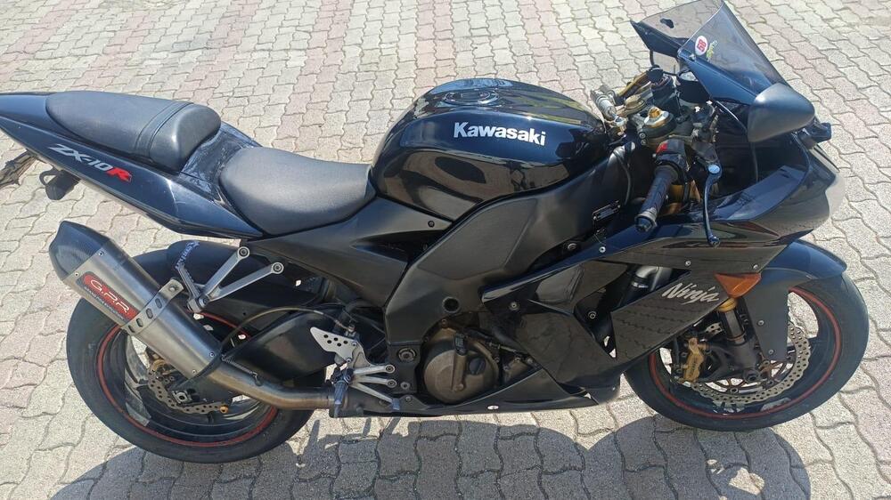 Kawasaki Ninja 1000 ZX-10R (2004 - 05)