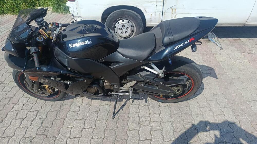 Kawasaki Ninja 1000 ZX-10R (2004 - 05) (3)
