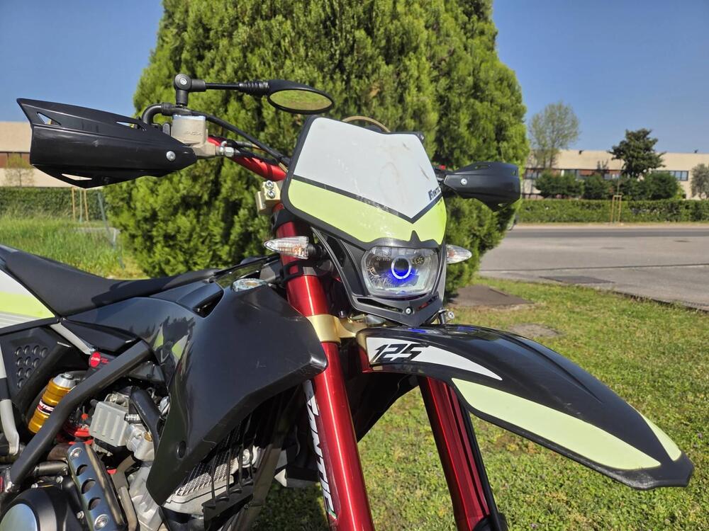 Fantic Motor Motard 125 Competition 4t (2020) (2)
