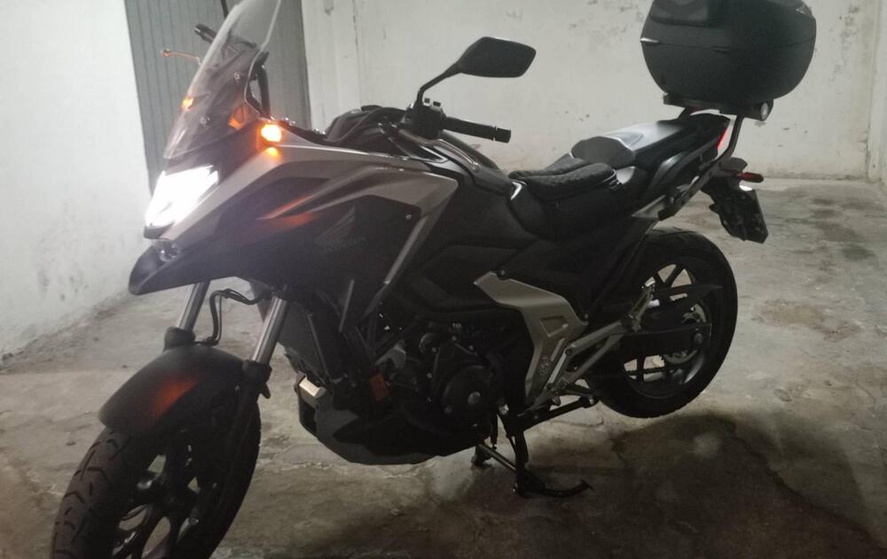 Honda NC 750 X Urban (2021 - 24) (2)