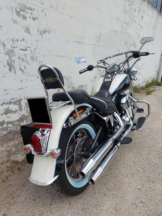 Harley-Davidson 1690 Deluxe ABS (2011 - 16) - FLSTN (4)