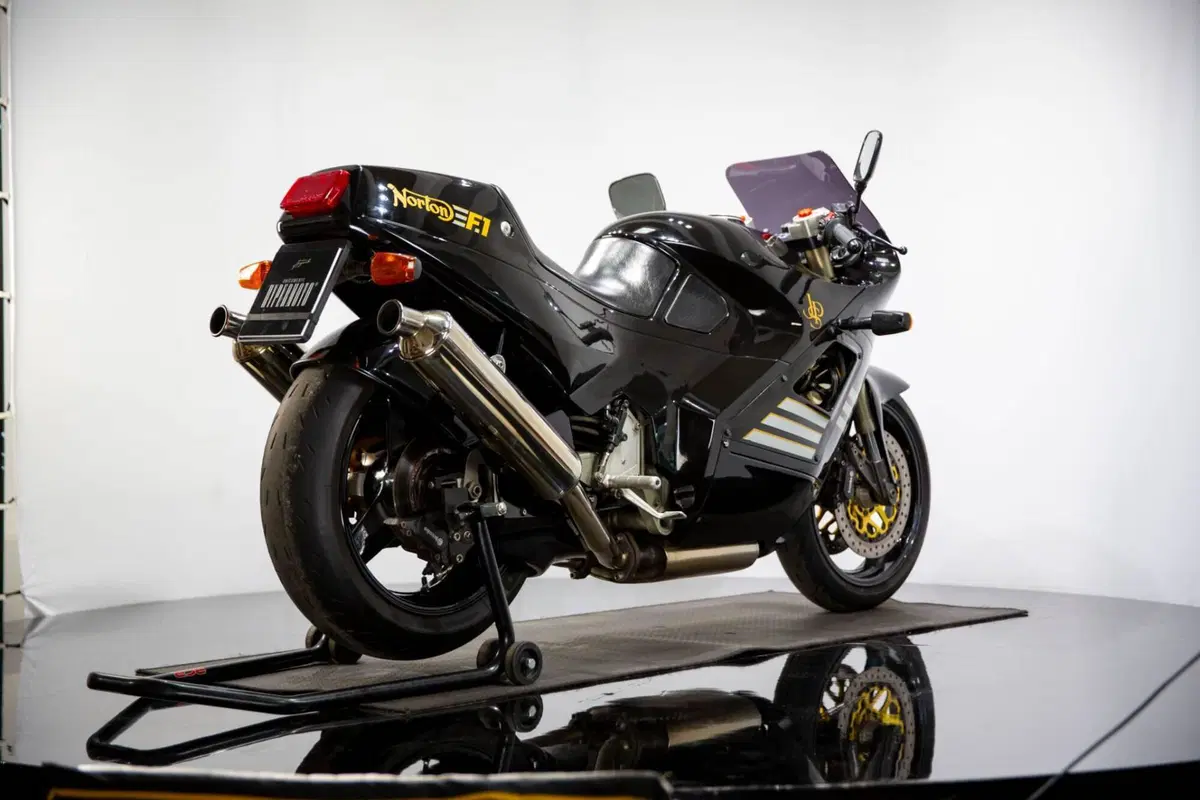 Norton F1 (3)