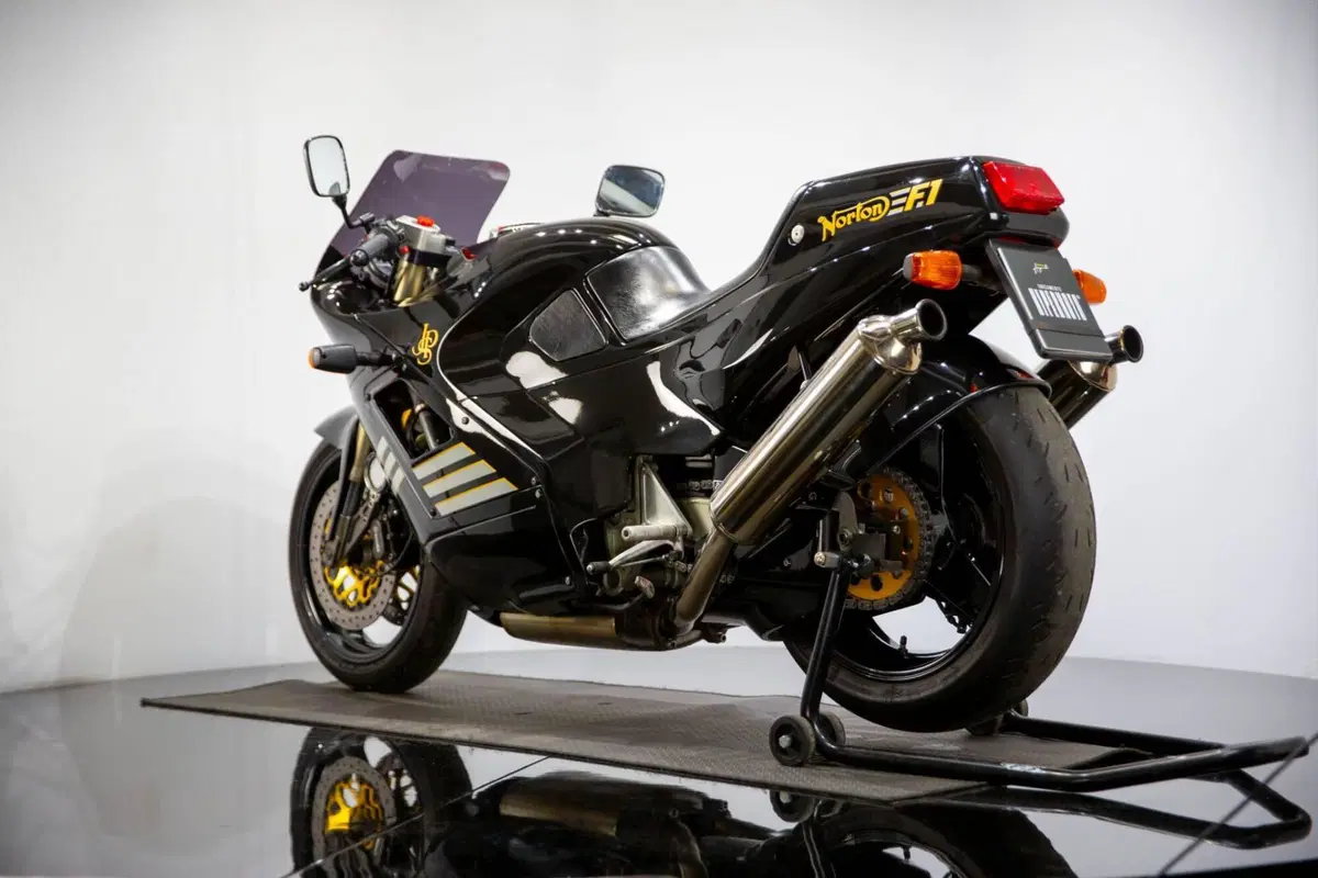 Norton F1 (5)