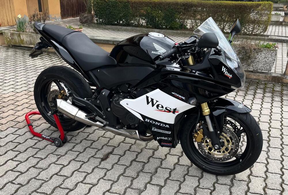 Honda CBR 600 F (2011 - 13)