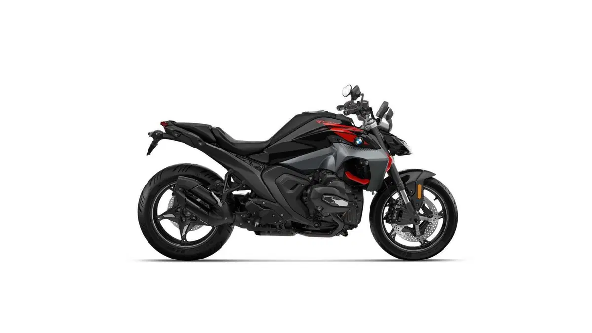 BMW R 1300 R: foto e scheda tecnica. Svelata la nuova maxi naked, ecco come cambia [VIDEO E GALLERY] (13)