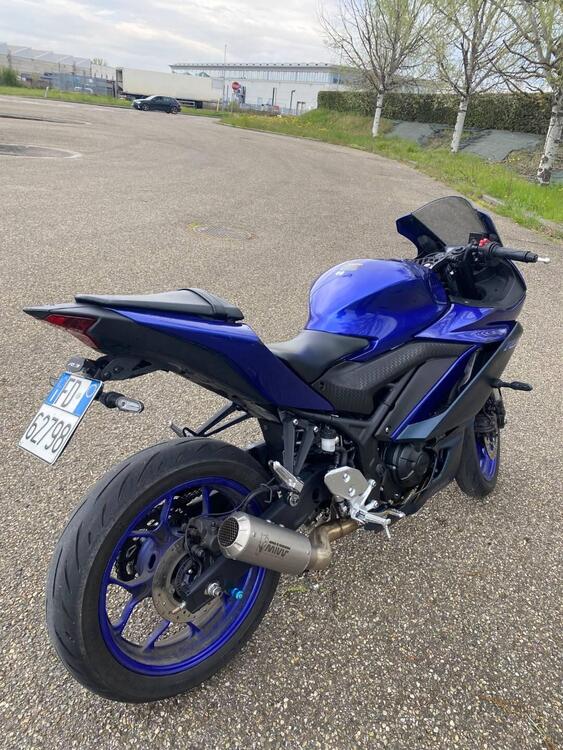 Yamaha YZF R3 (2021 - 24) (2)