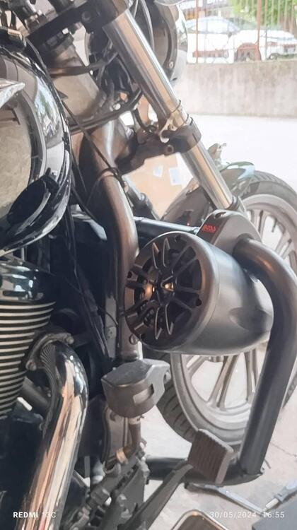Kawasaki Vulcan VN 900 Custom (2006 - 09) (5)