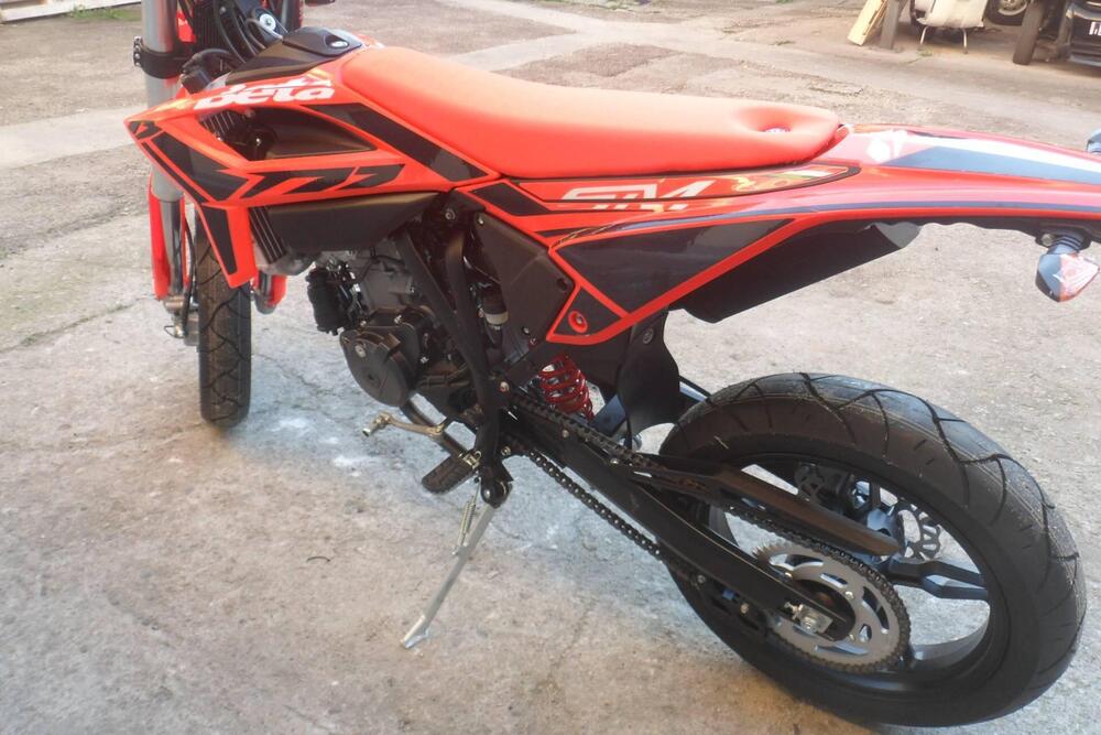 Betamotor RR 125 4T Motard T (2023 - 24) (5)