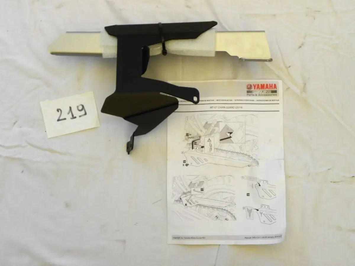 Kit Paracatena per Yamaha MT-07 (n.219)