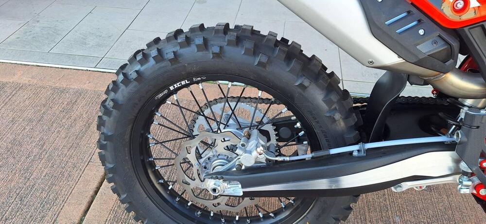 Betamotor RR 350 4T Enduro (2024) (2)