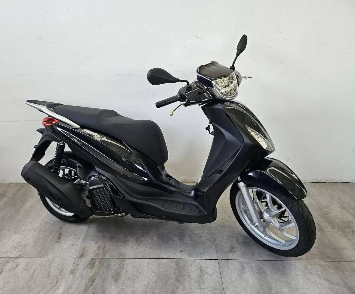 Piaggio Medley 125 (2025 - 26)