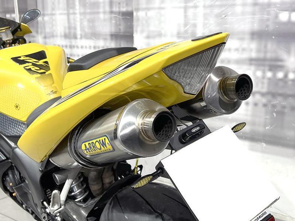 Yamaha YZF R1 (2006 - 07) (5)