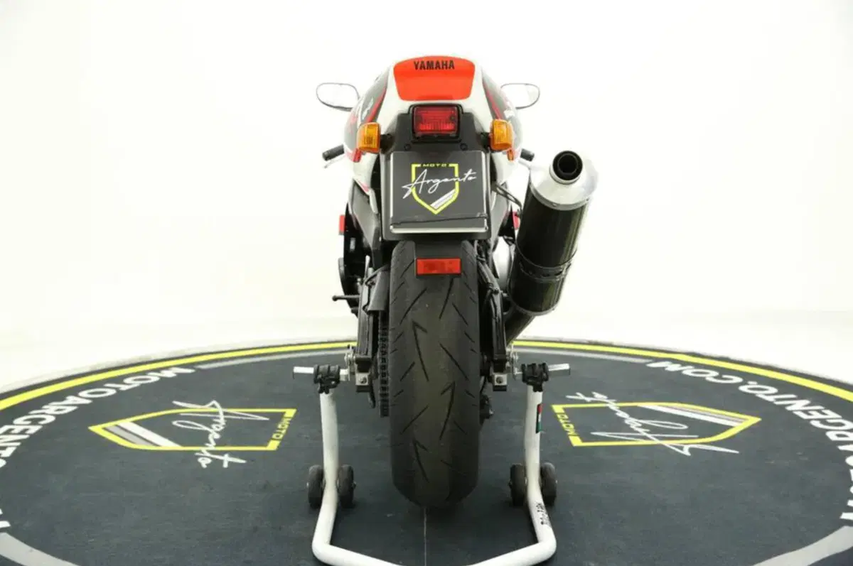 Yamaha YZF 750 R7: l'usato del giorno di Moto.it [GALLERY] (4)