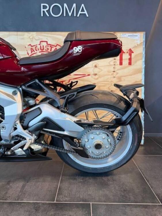 MV Agusta Superveloce 800 98 (2023 - 25) (5)