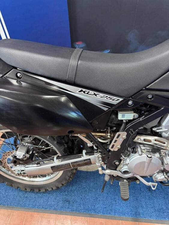 Kawasaki KLX 250 (2009 - 16) (5)