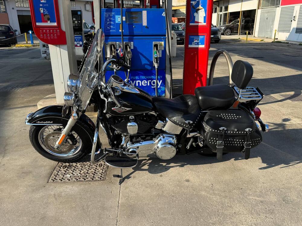 Harley-Davidson 1584 Heritage Classic (2008 - 10) - FLSTC (2)