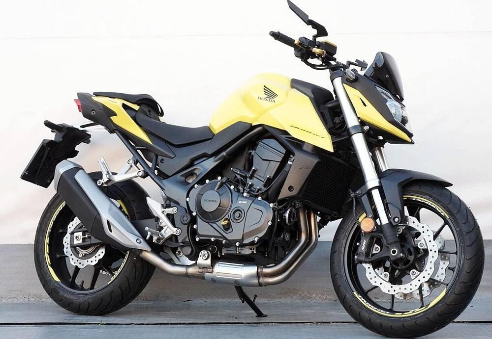 Honda CB 750 Hornet (2023 - 24) (4)