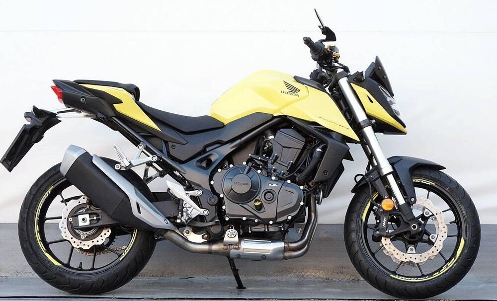 Honda CB 750 Hornet (2023 - 24) (5)