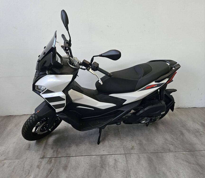 Aprilia SR GT 125 (2025) (2)