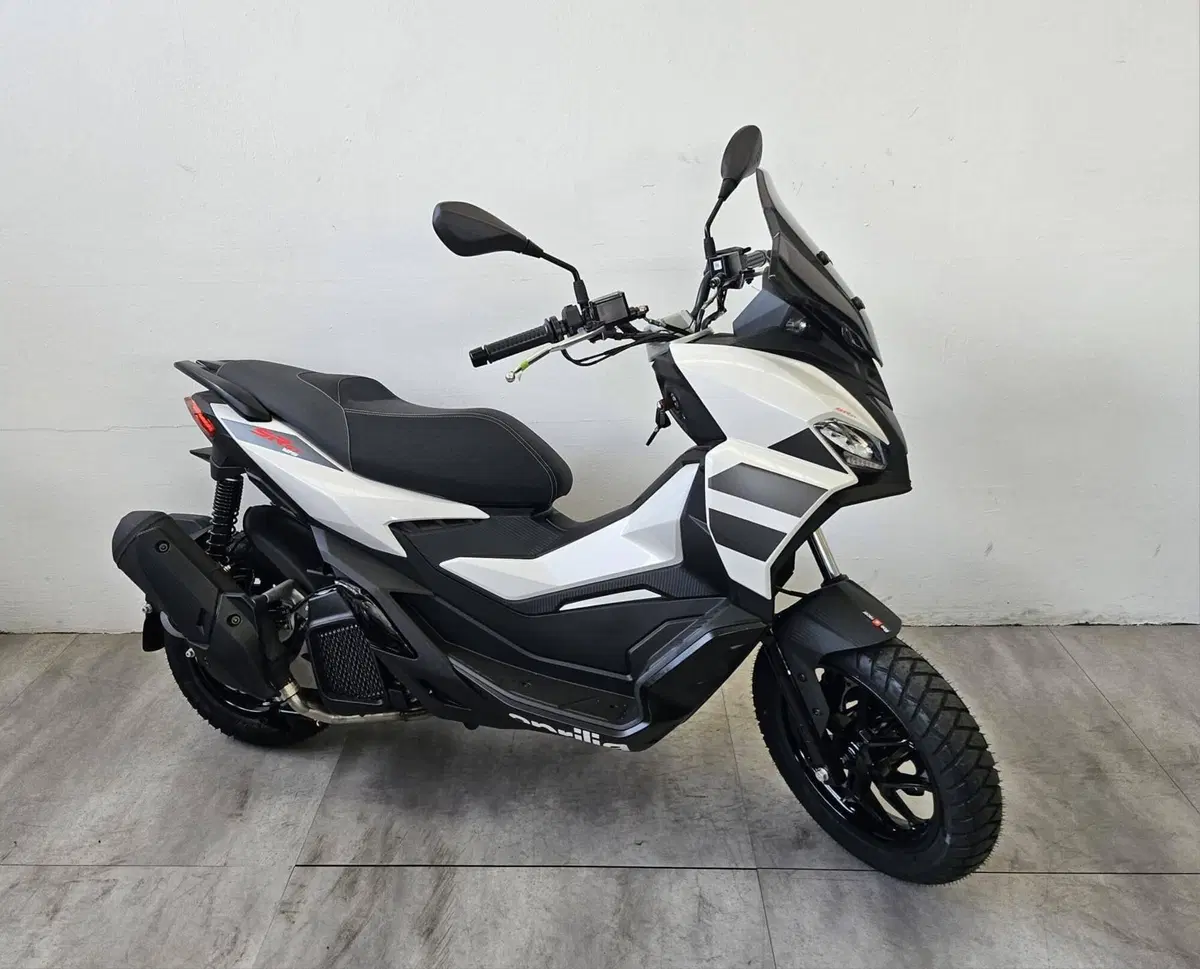 Aprilia SR GT 125 (2025 - 26)