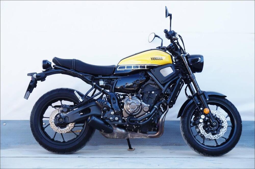 Yamaha XSR 700 ABS (2016 - 20) (4)