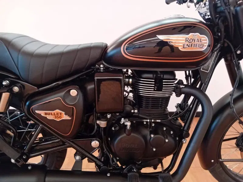 Royal Enfield Bullet 350 (2024 - 26) (2)