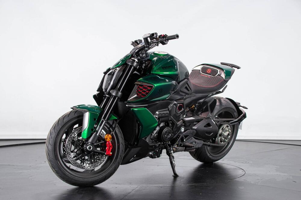 Ducati Diavel for Bentley (2024) (4)