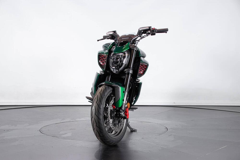 Ducati Diavel for Bentley (2024) (5)