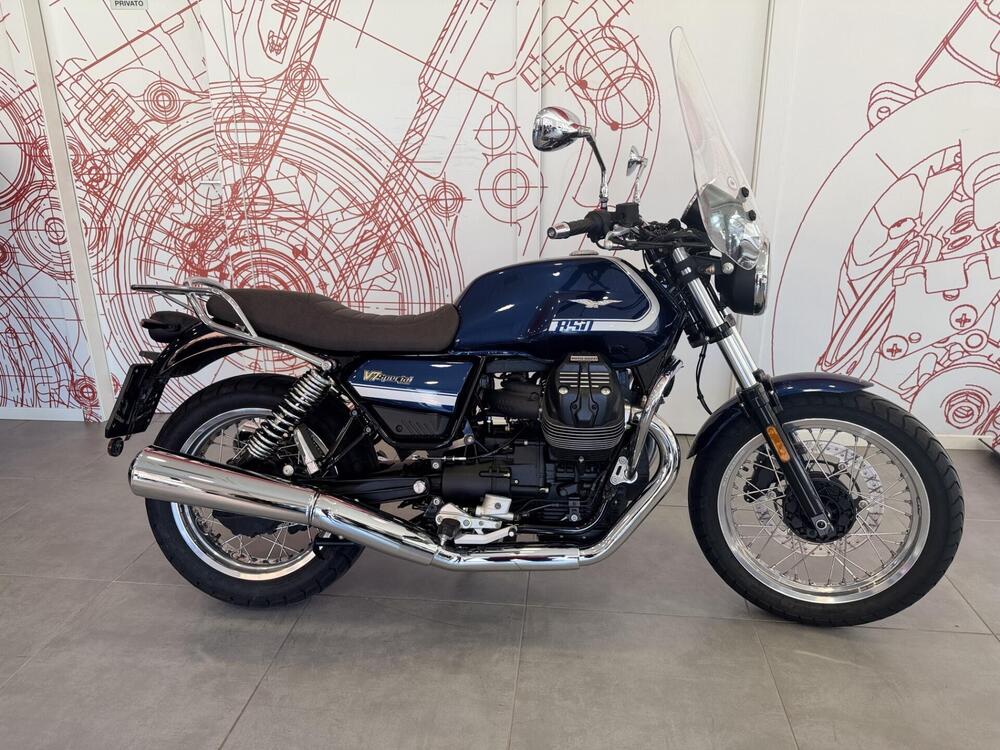 Moto Guzzi V7 Special (2021 - 24)