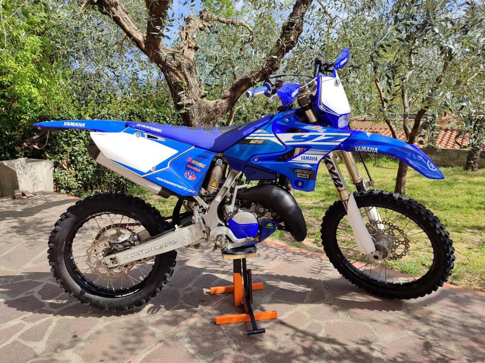 Yamaha YZ 125 (2018) (4)