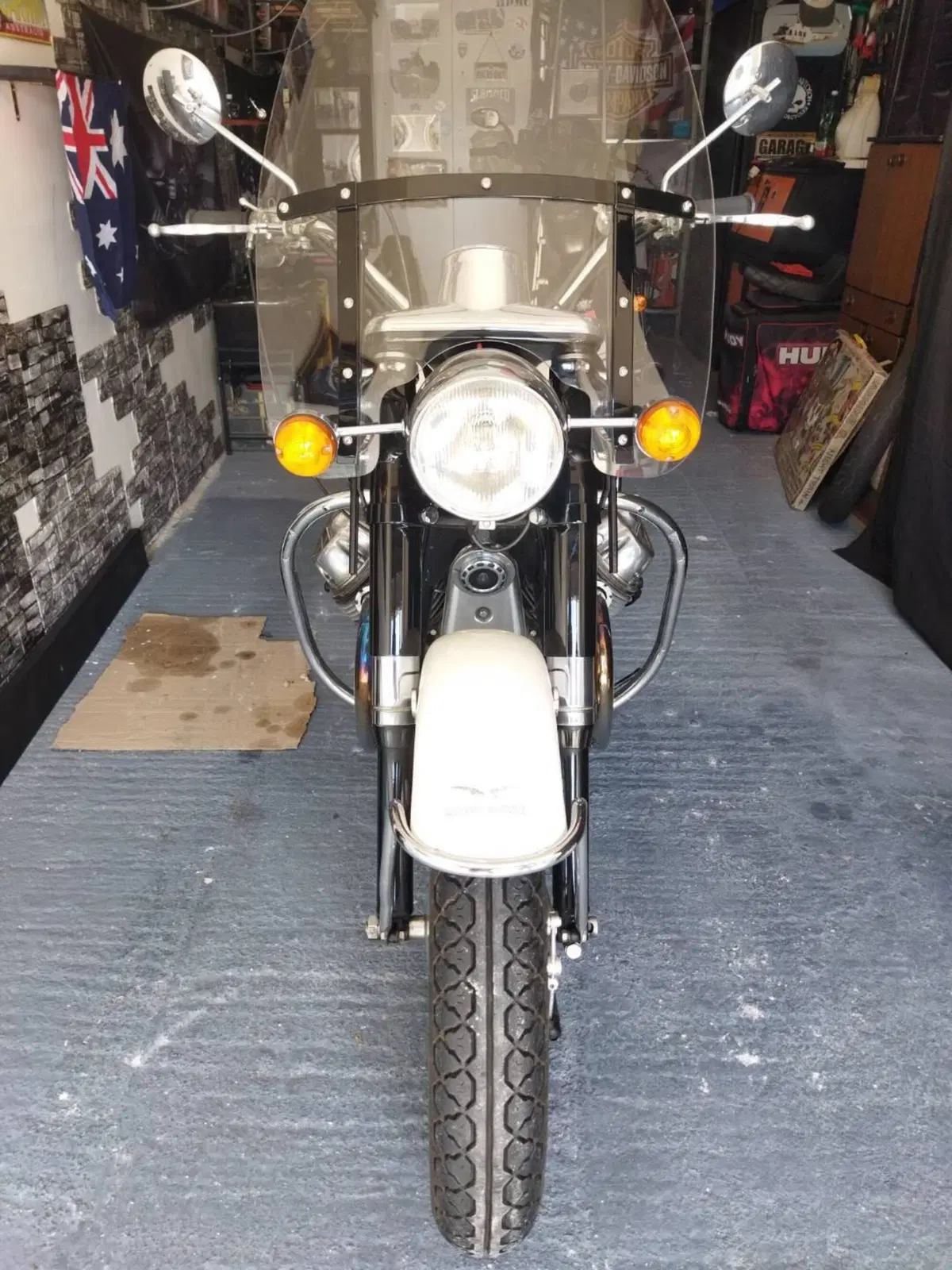 Moto Guzzi V7 700cc (14)