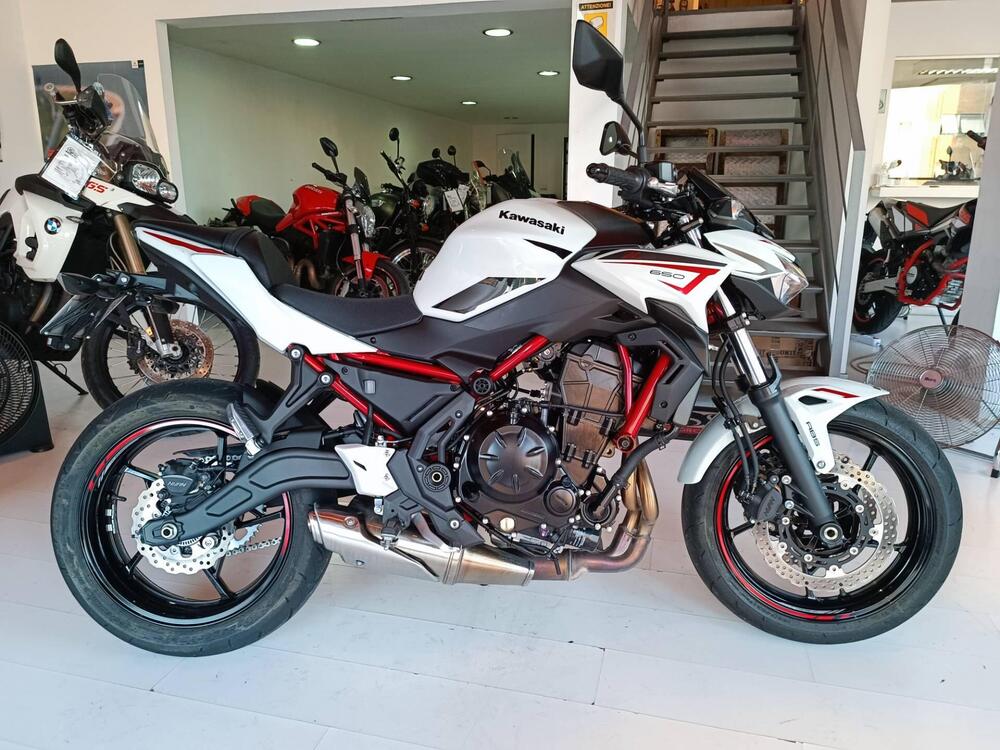 Kawasaki Z 650 (2021 - 24) (3)