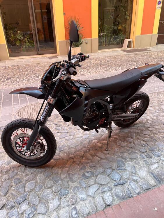 Fantic Motor XMF 125 Motard Performance 4T (2023 - 24) (4)