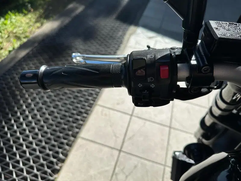 Yamaha XJR 1300 Racer (2015 - 17) (9)