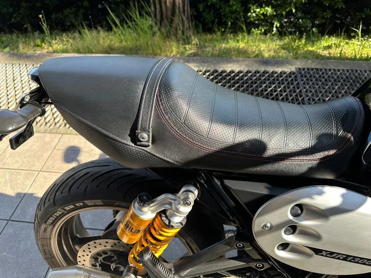Yamaha XJR 1300 Racer (2015 - 17) (12)