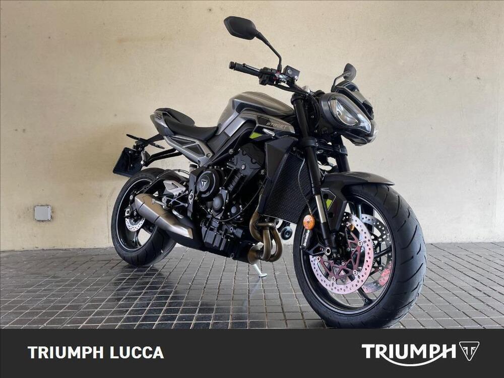 Triumph Street Triple R (2020 - 22) (3)