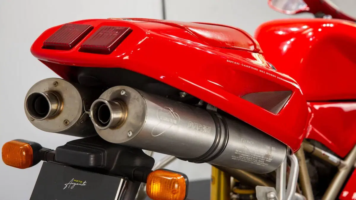 Ducati 916 Biposto (1994 - 98) (12)