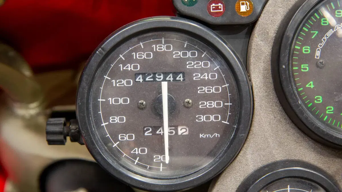 Ducati 916 Biposto (1994 - 98) (15)