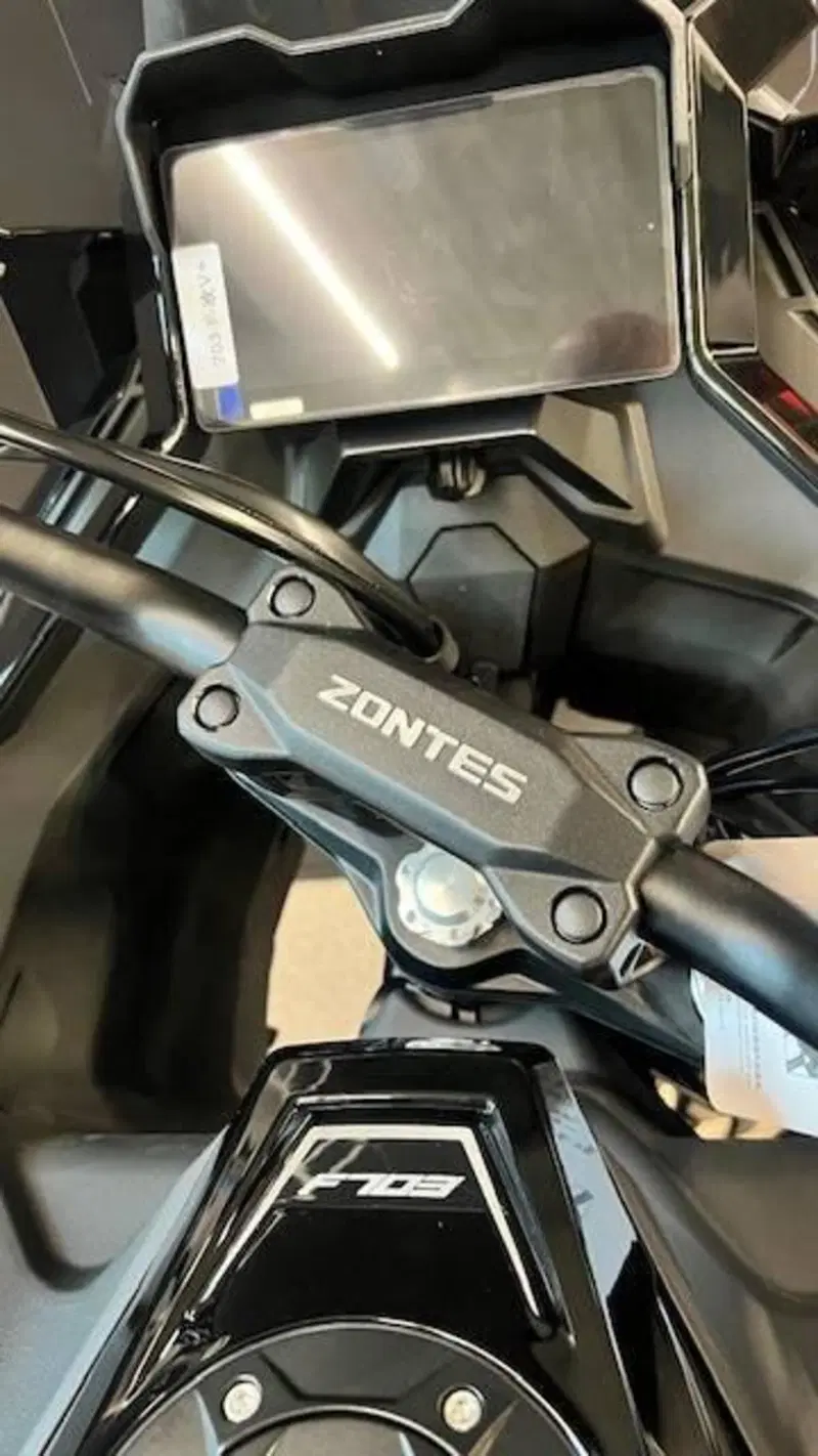 Zontes ZT703-F (2025 - 26) (5)