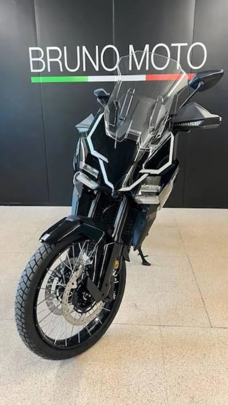 Zontes ZT703-F (2025 - 26) (3)