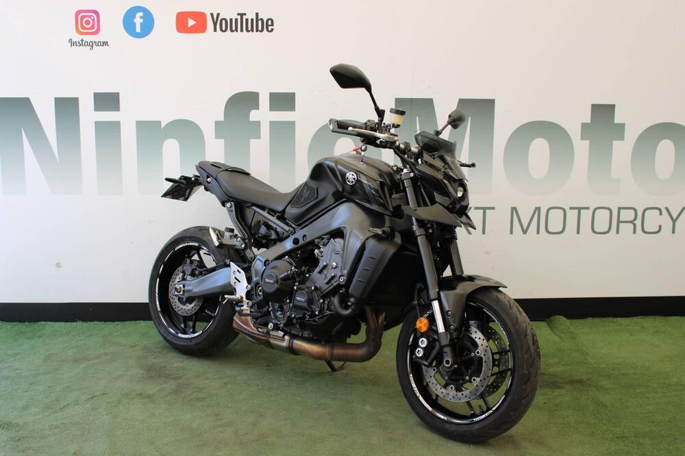 Yamaha MT-09 (2021 - 23) (2)