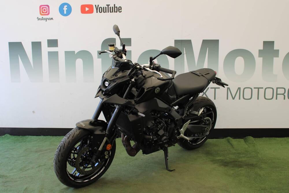 Yamaha MT-09 (2021 - 23) (3)